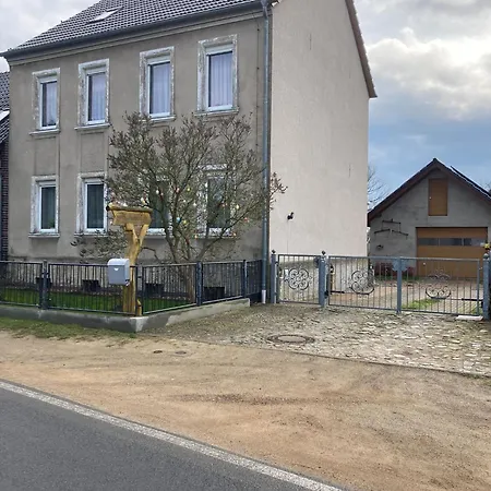 Landlust - Ideal Fuer Hundefreunde Und Monteure, Free Wlan & Parken, Smart-tv *